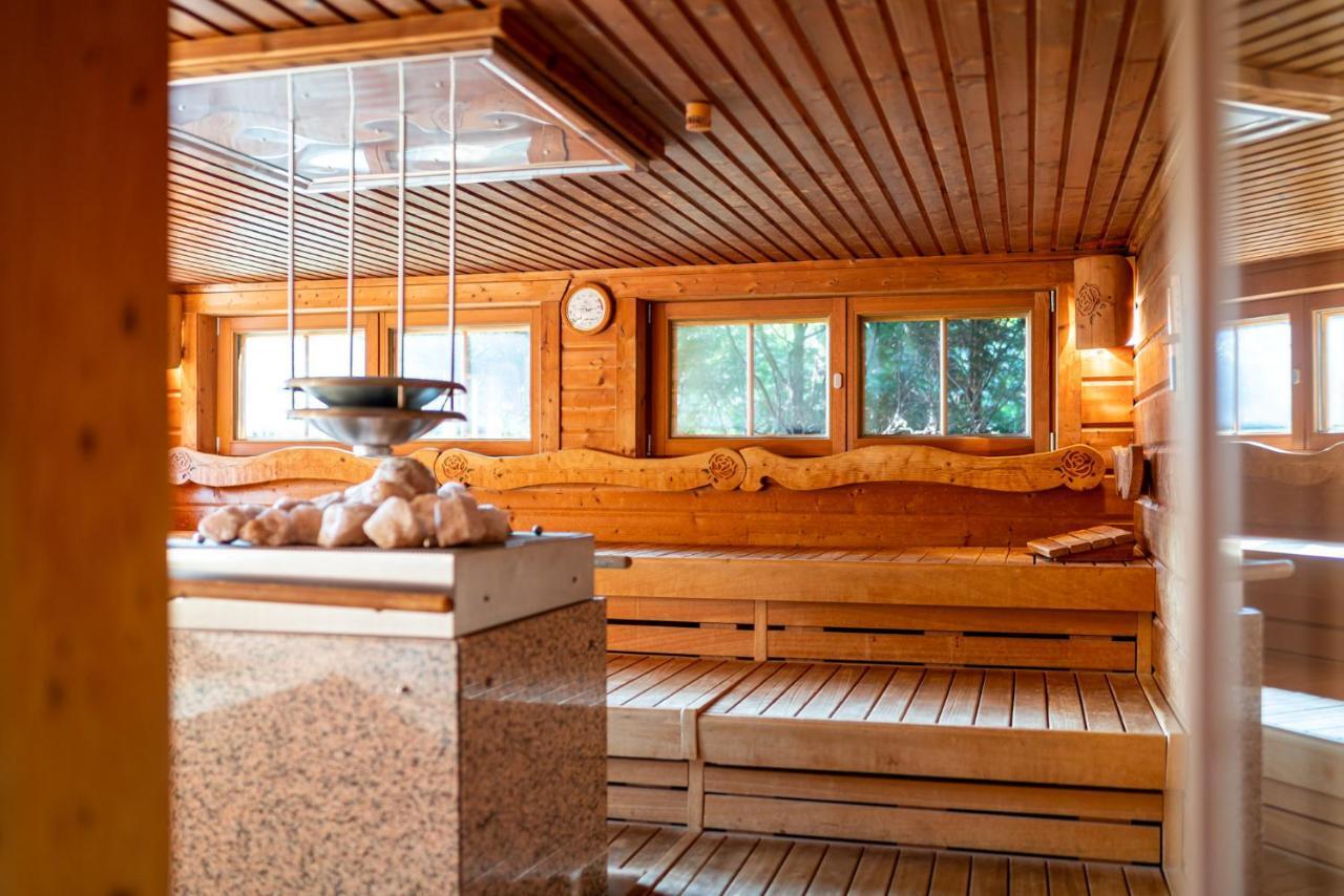 Waldhotel Tannenhaeuschen Везель Екстер'єр фото